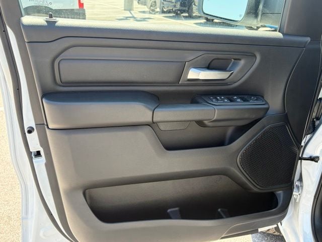 2026 RAM Ram 1500 RAM 1500 TRADESMAN CREW CAB 4X4 5'7' BOX