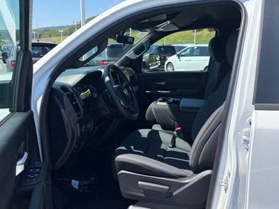 2026 RAM Ram 1500 RAM 1500 TRADESMAN CREW CAB 4X4 5'7' BOX