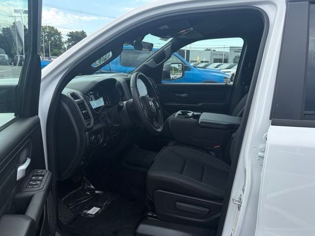 2026 RAM Ram 1500 RAM 1500 TRADESMAN CREW CAB 4X4 5'7' BOX