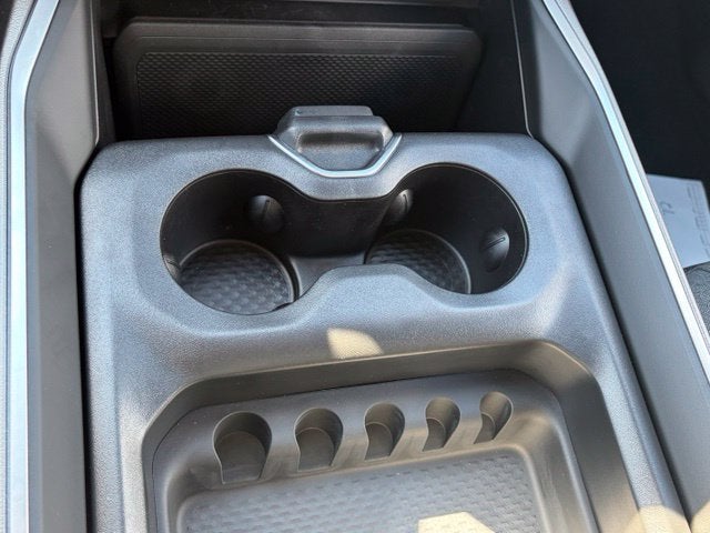 2027 RAM Ram 1500 RAM 1500 EXPRESS CREW CAB 4X4 5'7' BOX