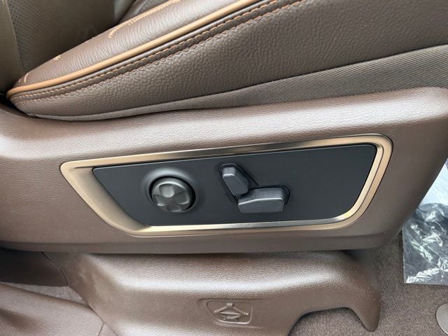 2026 RAM Ram 1500 RAM 1500 LIMITED LONGHORN CREW CAB 4X4 5'7' BOX