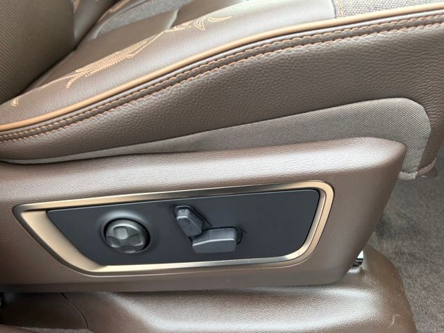 2026 RAM Ram 1500 RAM 1500 LIMITED LONGHORN CREW CAB 4X4 5'7' BOX