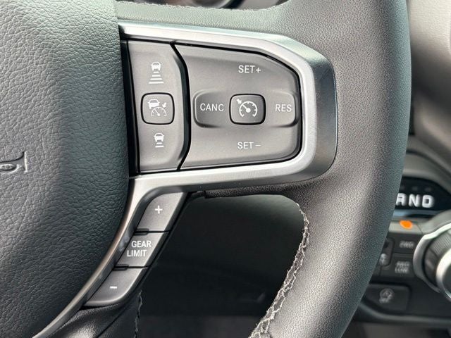 2026 RAM Ram 1500 RAM 1500 BIG HORN CREW CAB 4X4 6'4' BOX