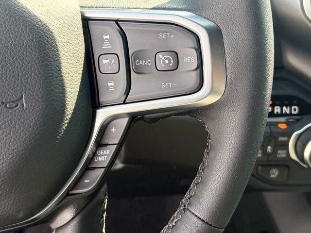 2026 RAM Ram 1500 RAM 1500 BIG HORN CREW CAB 4X4 6'4' BOX