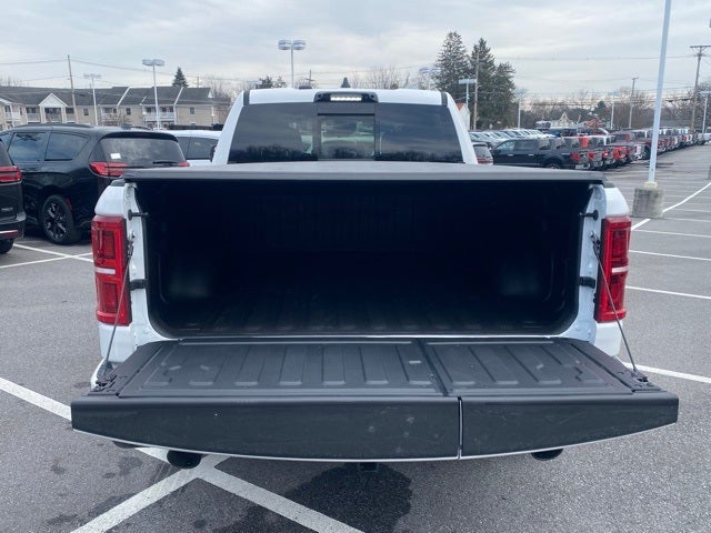 2026 RAM Ram 1500 RAM 1500 LIMITED CREW CAB 4X4 6'4' BOX