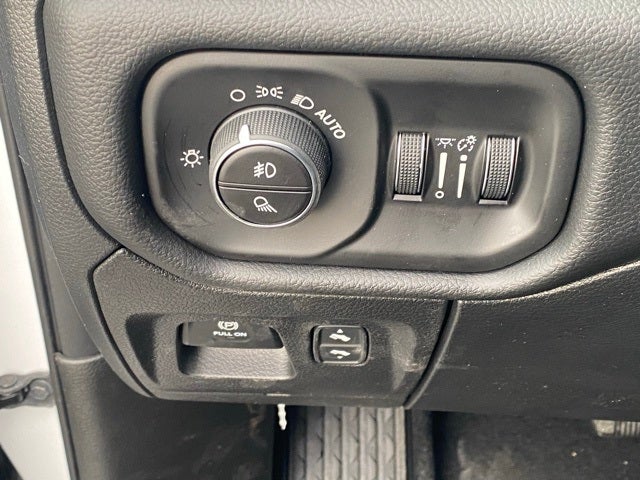 2026 RAM Ram 1500 RAM 1500 LARAMIE CREW CAB 4X4 6'4' BOX