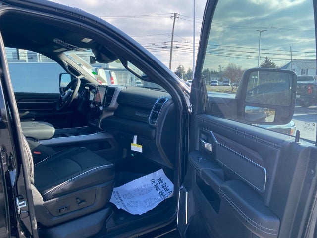 2026 RAM Ram 3500 RAM 3500 LARAMIE CREW CAB 4X4 6'4' BOX