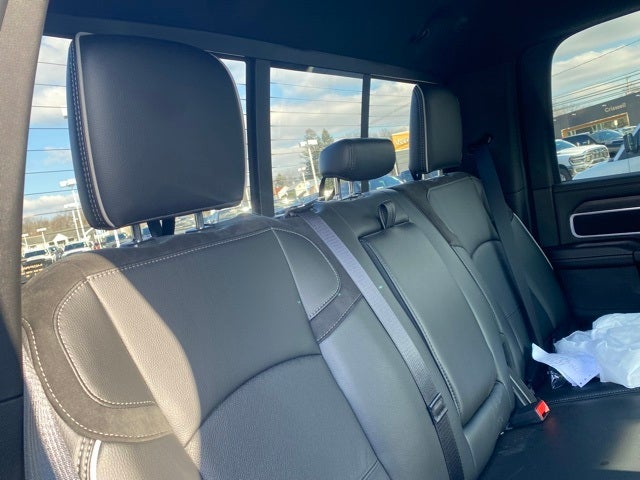 2026 RAM Ram 3500 RAM 3500 LARAMIE CREW CAB 4X4 6'4' BOX