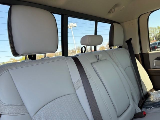 2026 RAM Ram 3500 RAM 3500 LARAMIE CREW CAB 4X4 6'4' BOX