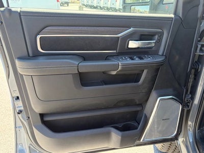 2026 RAM Ram 3500 RAM 3500 LARAMIE CREW CAB 4X4 6'4' BOX