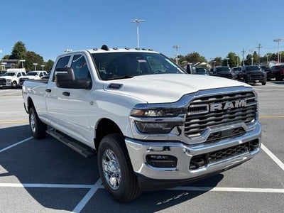 2027 RAM Ram 3500 RAM 3500 TRADESMAN CREW CAB 4X4 8' BOX