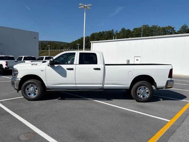 2027 RAM Ram 3500 RAM 3500 TRADESMAN CREW CAB 4X4 8' BOX