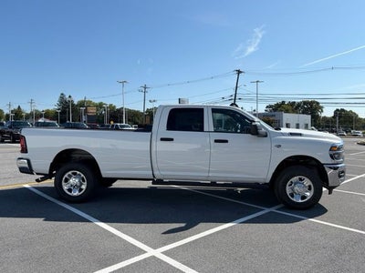2027 RAM Ram 3500 RAM 3500 TRADESMAN CREW CAB 4X4 8' BOX