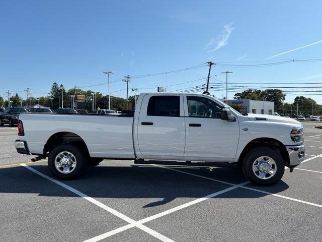 2027 RAM Ram 3500 RAM 3500 TRADESMAN CREW CAB 4X4 8' BOX