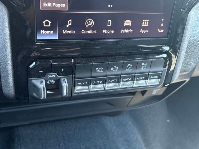 2026 RAM Ram 3500 RAM 3500 TRADESMAN CREW CAB 4X4 8' BOX