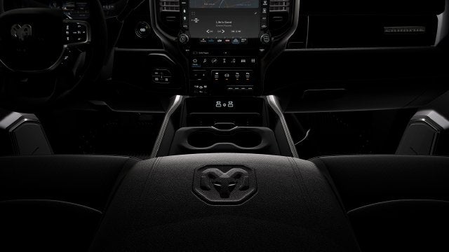 2027 RAM Ram 3500 RAM 3500 LARAMIE CREW CAB 4X4 8' BOX