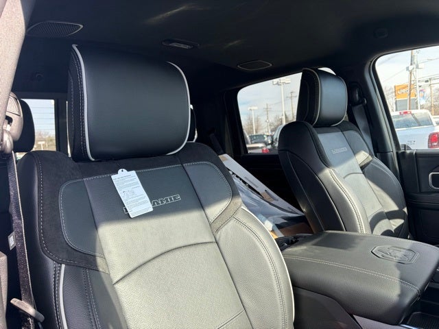 2026 RAM Ram 3500 RAM 3500 LARAMIE CREW CAB 4X4 8' BOX