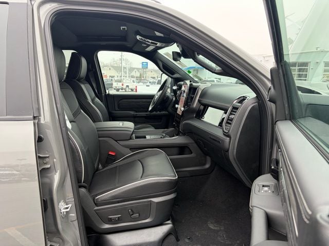 2026 RAM Ram 3500 RAM 3500 LIMITED MEGA CAB 4X4 6'4' BOX