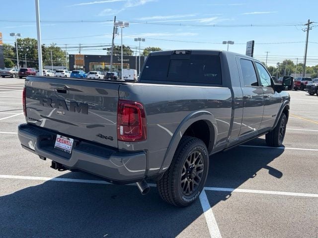 2027 RAM Ram 3500 RAM 3500 LIMITED MEGA CAB 4X4 6'4' BOX