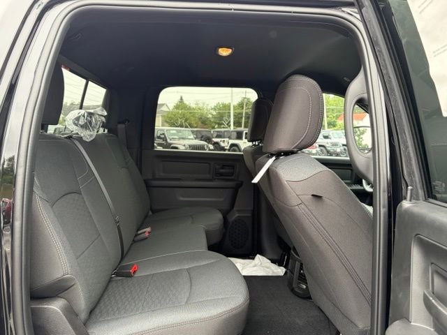 2026 RAM 2500 RAM 2500 WARLOCK CREW CAB 4X4 6'4' BOX