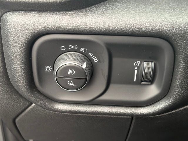 2026 RAM 2500 RAM 2500 WARLOCK CREW CAB 4X4 6'4' BOX