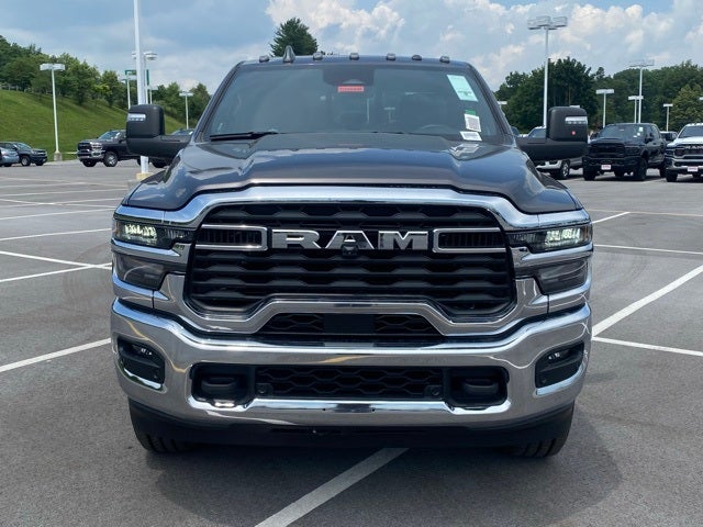 2025 RAM Ram 2500 RAM 2500 TRADESMAN CREW CAB 4X4 6'4' BOX