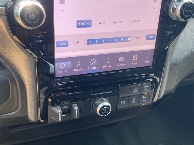 2025 RAM Ram 2500 RAM 2500 TRADESMAN CREW CAB 4X4 6'4' BOX