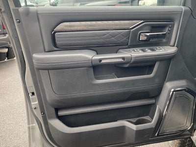 2026 RAM Ram 2500 RAM 2500 LIMITED CREW CAB 4X4 6'4' BOX