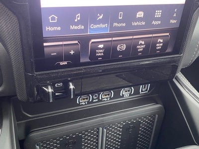 2026 RAM Ram 2500 RAM 2500 LIMITED CREW CAB 4X4 6'4' BOX