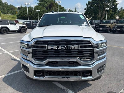 2026 RAM Ram 3500 RAM 3500 TRADESMAN CREW CAB 4X4 8' BOX