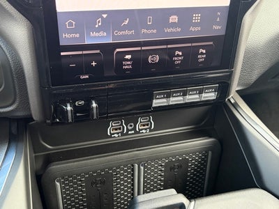 2026 RAM Ram 3500 RAM 3500 LARAMIE CREW CAB 4X4 8' BOX