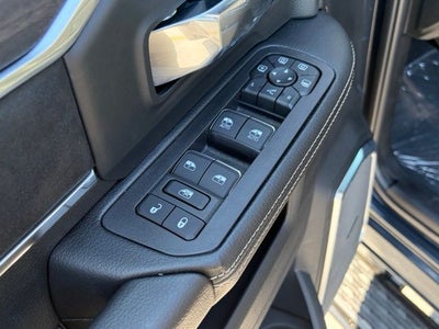 2027 RAM Ram 3500 RAM 3500 LARAMIE CREW CAB 4X4 8' BOX