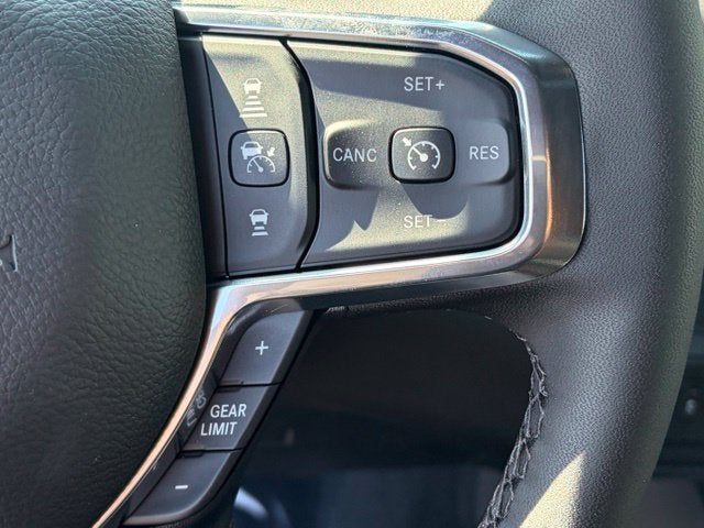 2027 RAM Ram 3500 RAM 3500 LARAMIE CREW CAB 4X4 8' BOX