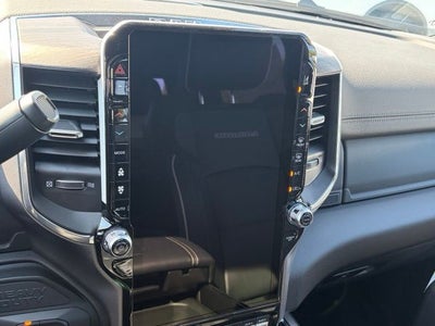 2027 RAM Ram 3500 RAM 3500 LARAMIE CREW CAB 4X4 8' BOX