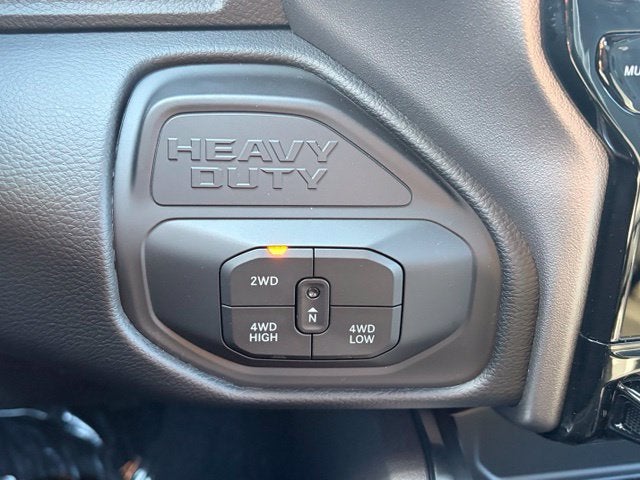 2027 RAM Ram 3500 RAM 3500 LARAMIE CREW CAB 4X4 8' BOX