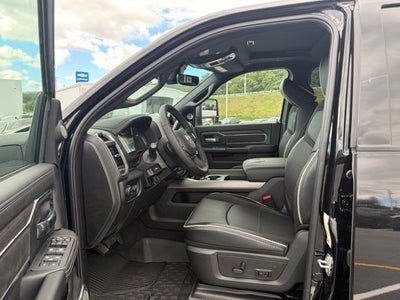 2027 RAM Ram 3500 RAM 3500 LARAMIE CREW CAB 4X4 8' BOX
