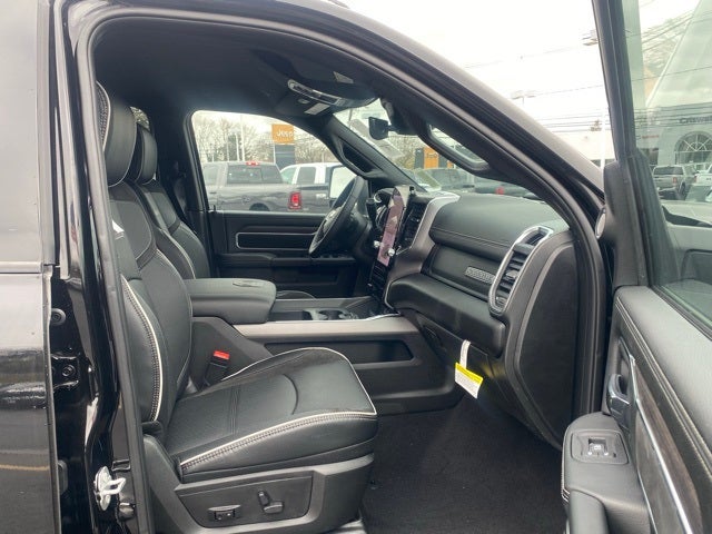 2026 RAM Ram 3500 RAM 3500 LARAMIE CREW CAB 4X4 8' BOX