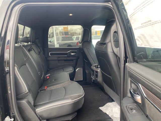 2026 RAM Ram 3500 RAM 3500 LARAMIE CREW CAB 4X4 8' BOX