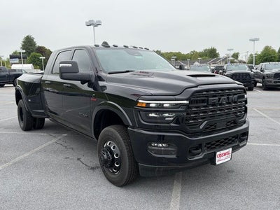 2026 RAM Ram 3500 RAM 3500 LIMITED MEGA CAB 4X4 6'4' BOX