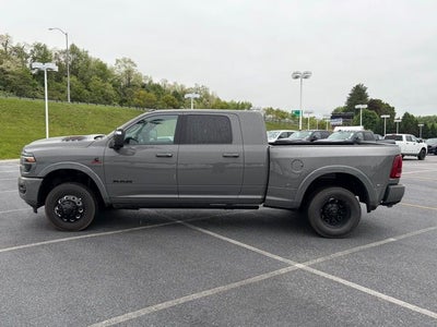 2026 RAM Ram 3500 RAM 3500 LIMITED MEGA CAB 4X4 6'4' BOX