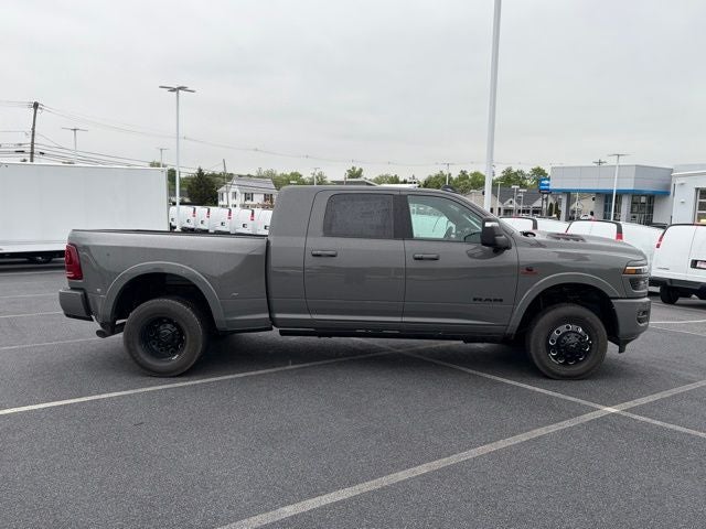 2026 RAM Ram 3500 RAM 3500 LIMITED MEGA CAB 4X4 6'4' BOX