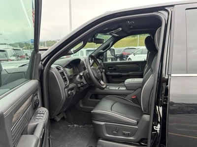 2026 RAM Ram 3500 RAM 3500 LIMITED CREW CAB 4X4 8' BOX
