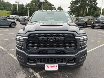 2026 RAM Ram 3500 RAM 3500 LIMITED CREW CAB 4X4 8' BOX