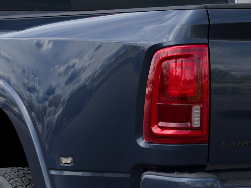 2026 RAM Ram 3500 RAM 3500 LIMITED CREW CAB 4X4 8' BOX