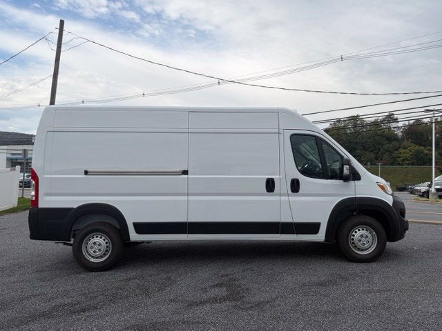 2027 RAM ProMaster Cargo Van Tradesman