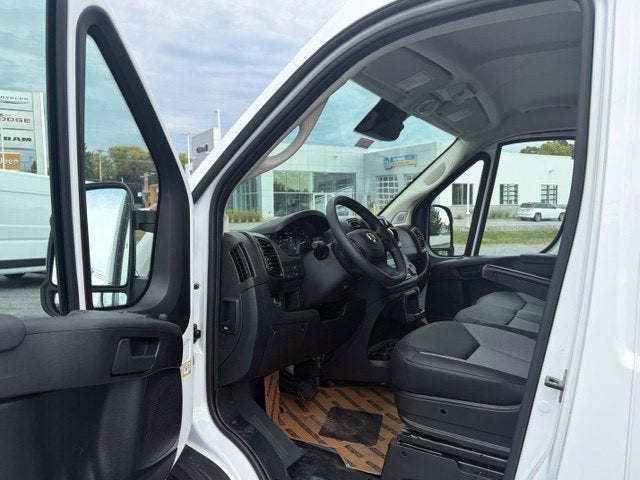 2027 RAM ProMaster Cargo Van Tradesman