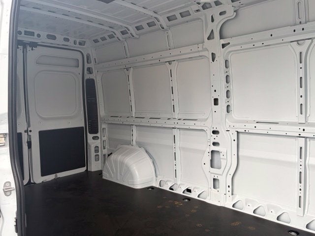 2027 RAM ProMaster Cargo Van Tradesman