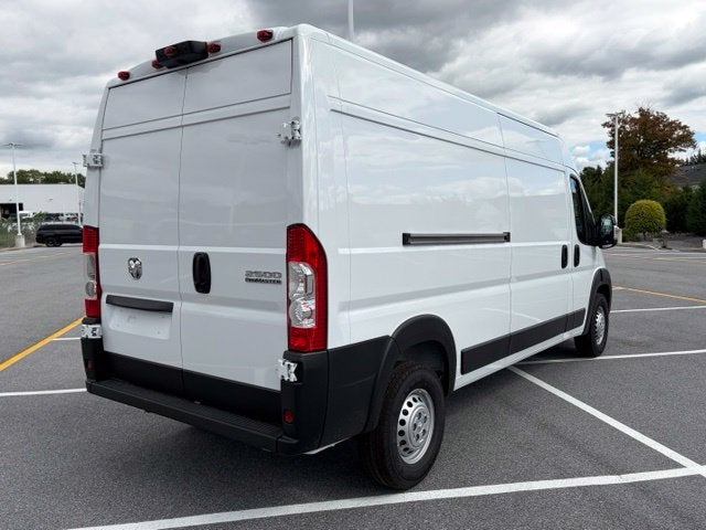 2027 RAM ProMaster Cargo Van Tradesman