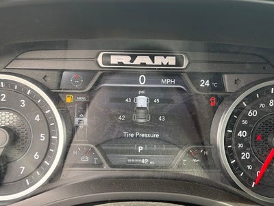 2026 RAM Ram 1500 RAM 1500 EXPRESS CREW CAB 4X4 5'7' BOX