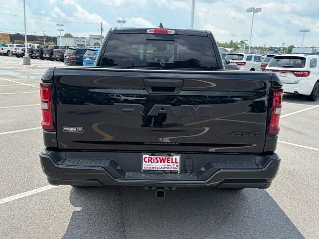 2026 RAM Ram 1500 RAM 1500 EXPRESS CREW CAB 4X4 5'7' BOX